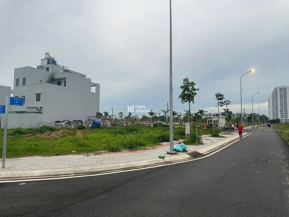 CHỦ KẸT TIỀN BÁN GẤP LÔ 100M2 NGAY MẶT TIỀN ĐƯỜNG LỚN KẾT NỐI LÊN VÀNH ĐAI 3 - GIÁ 3TỶ5