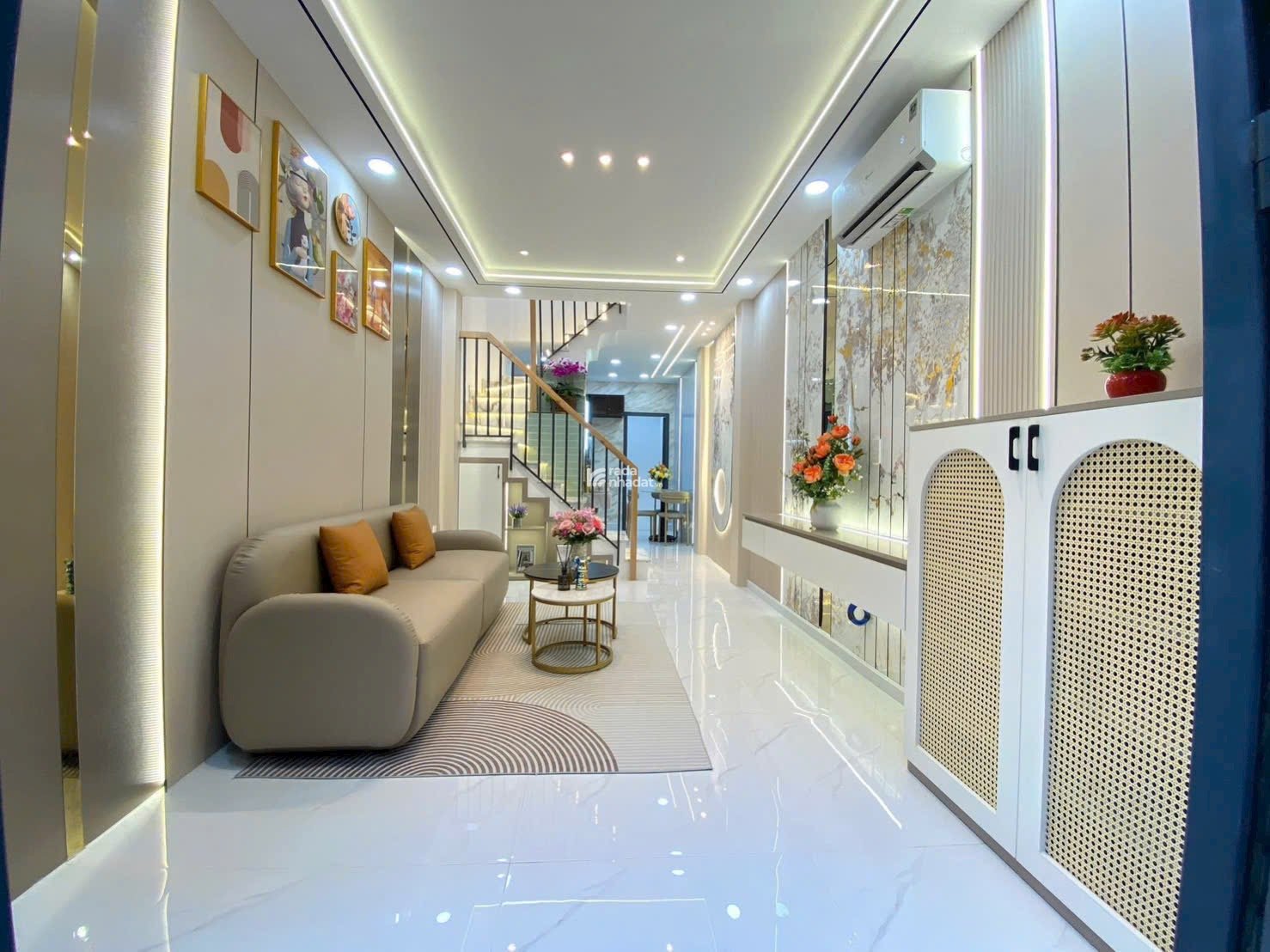 Bán nhà chính chủ gửi Thống nhất P13 Gò Vấp 2tỷ700 ,39m2 - 3PN , sổ riêng