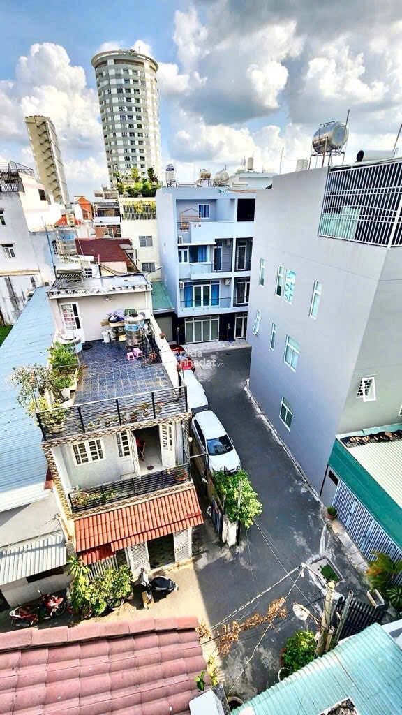 XE HƠI NGỦ NHÀ - KHU DÂN CƯ VIP QUẬN 7 - CHỈ 9.x TỶ