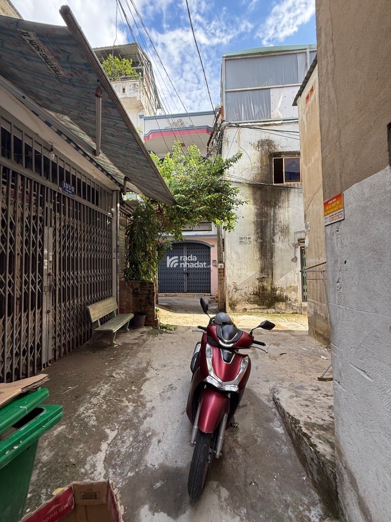 HXH TÂN QUÝ, TÂN PHÚ, CHUẨN 61M2 HIẾM CÓ. GIẢM 450TR CHỈ CÒN 5.5T TL TỐT