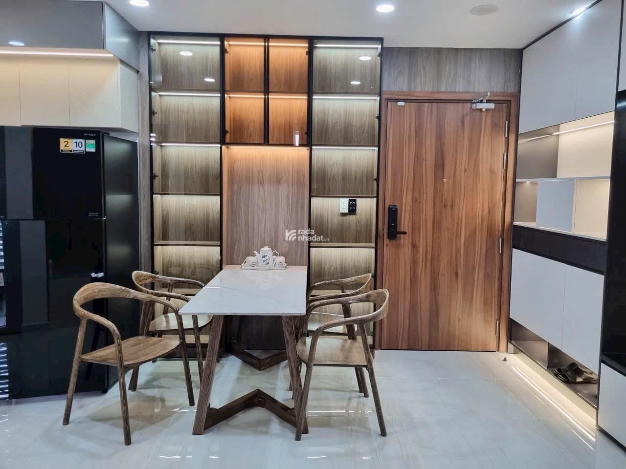 Chính Chủ Cho Thuê Căn 2PN 80M2 Rẻ Nhất C SKY VIEW Full Nội Thất Như Hình .LH Xem Nhà : 0933 945 ***