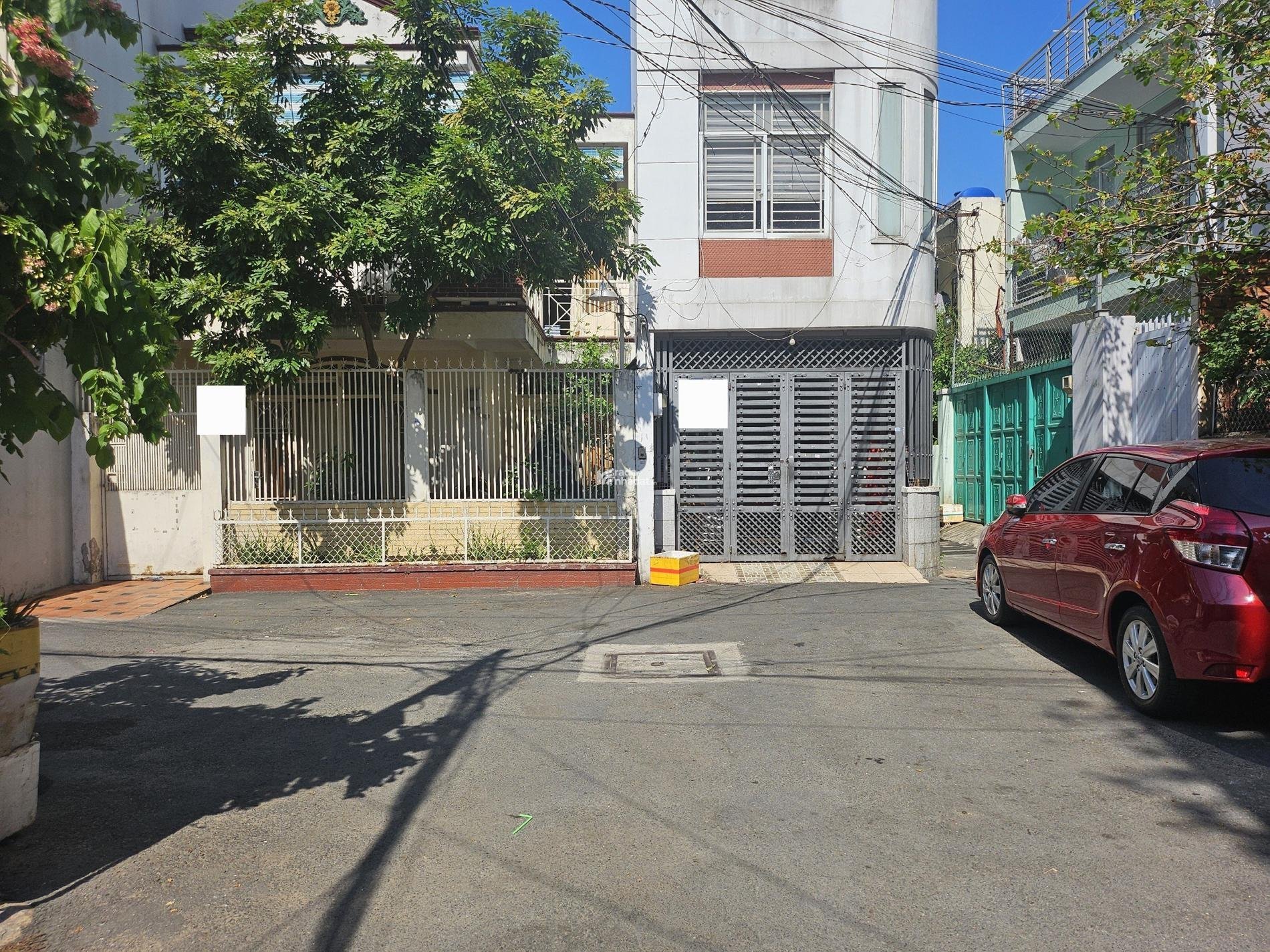 Bán Biệt Thự Mini Lê Quang Định-Ngang 6m-HDT: Ba Mươi Triệu-12.5tỷ