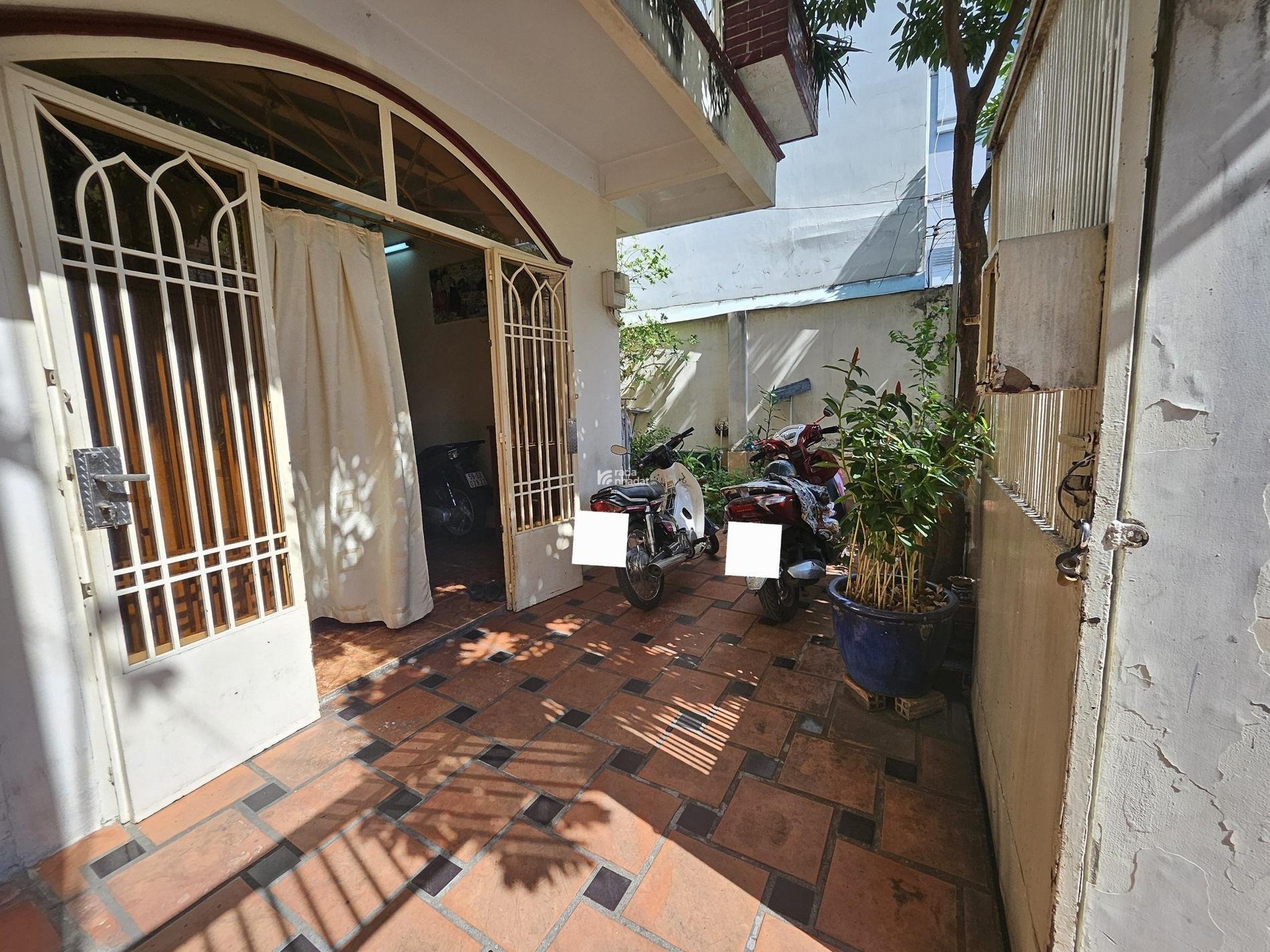 Bán Biệt Thự Mini Lê Quang Định-Ngang 6m-HDT: Ba Mươi Triệu-12.5tỷ