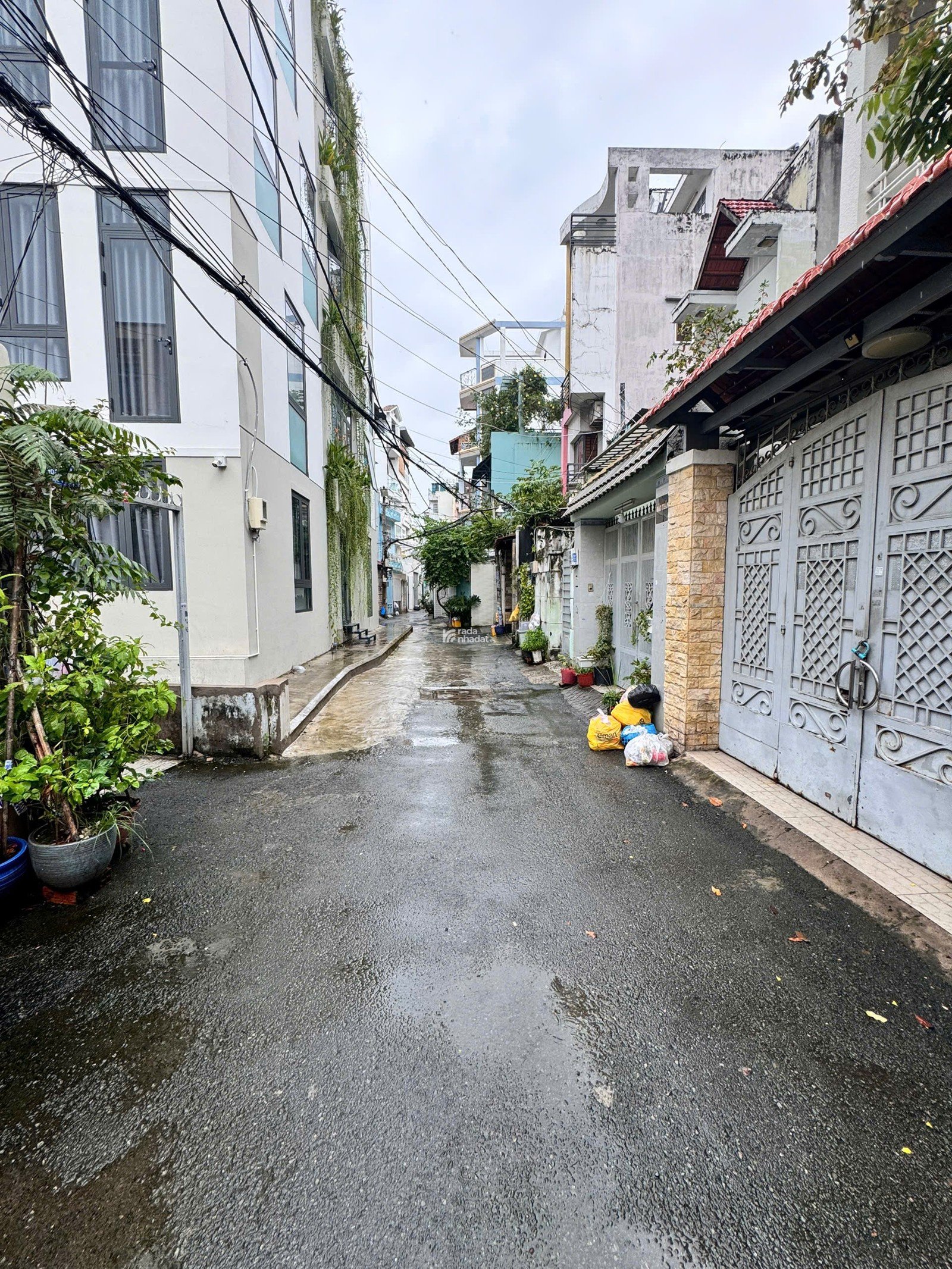 Bán Biệt Thự Mini Lê Quang Định-Ngang 6m-HDT: Ba Mươi Triệu-12.5tỷ