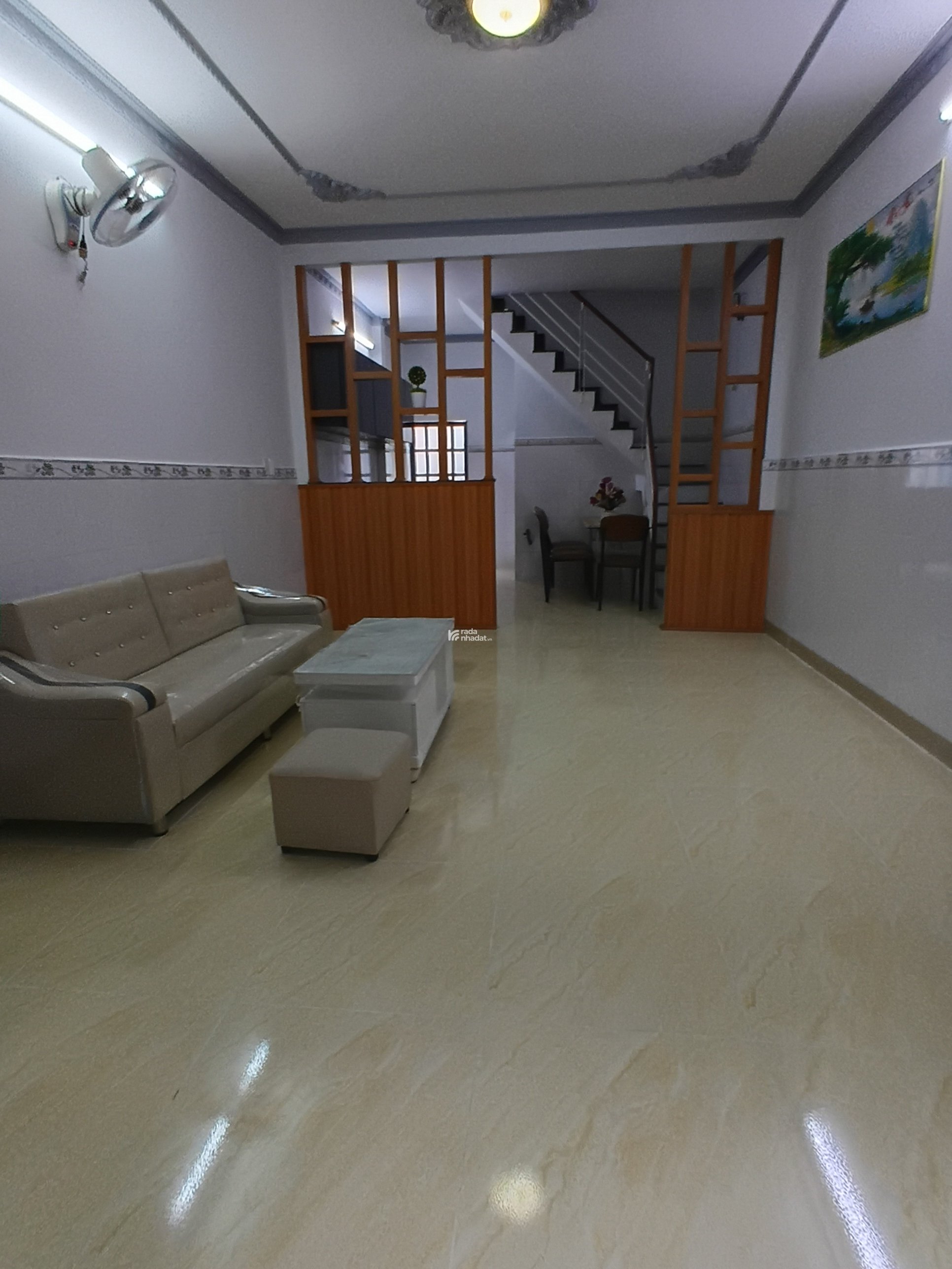 TIỀN ÍT MÀ DC HÍT DẦU THƠM ĐÂY ACE ƠI