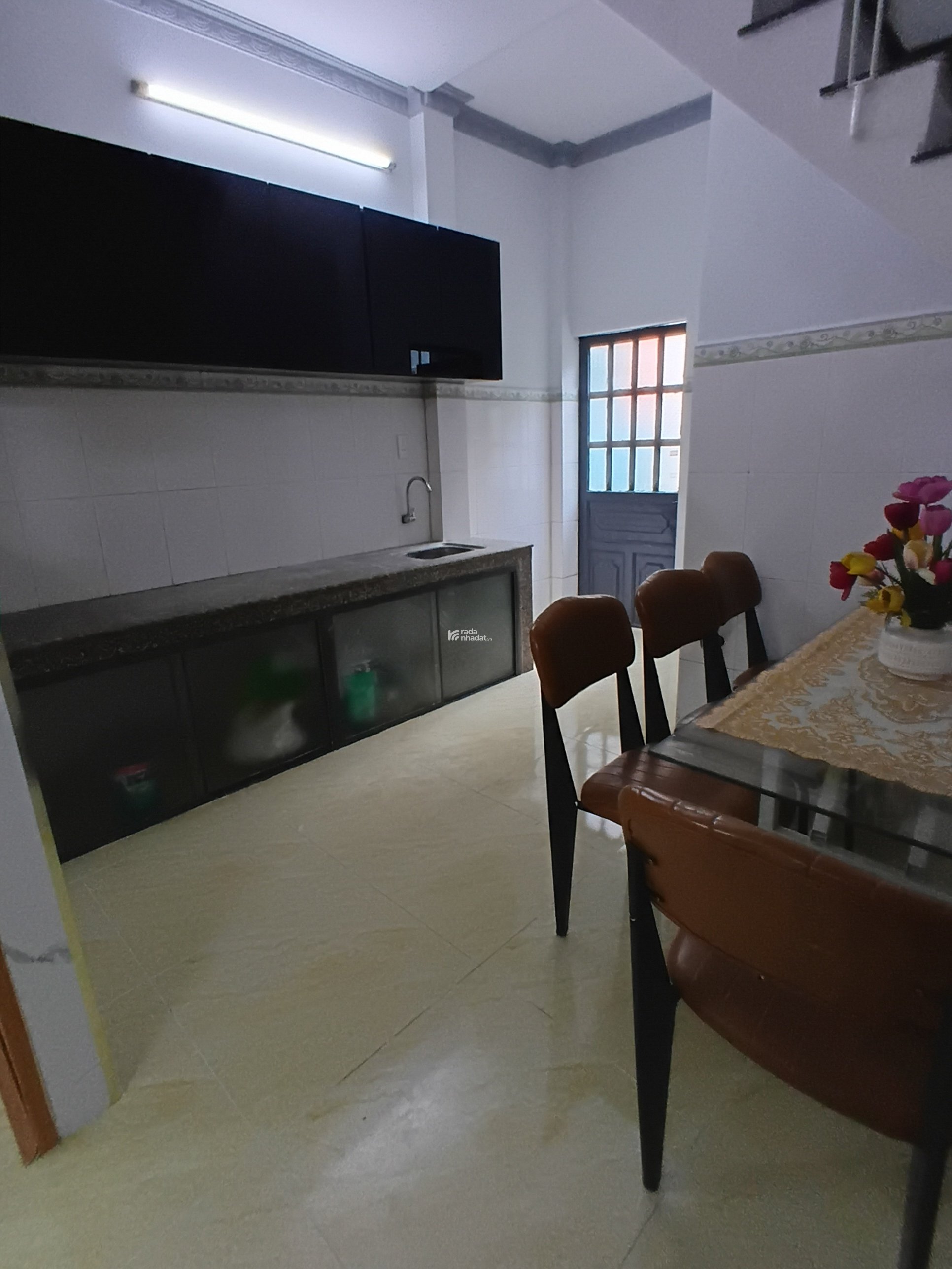 TIỀN ÍT MÀ DC HÍT DẦU THƠM ĐÂY ACE ƠI