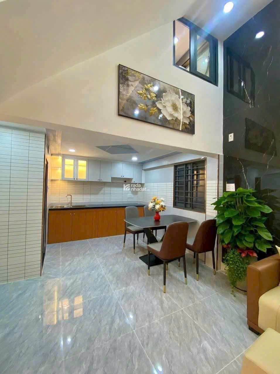 Bán nhà 3 tầng đường Đỗ Thúc Tịnh - Dt 50m2, ngang 5m, Giá hơn 3 tỷ 