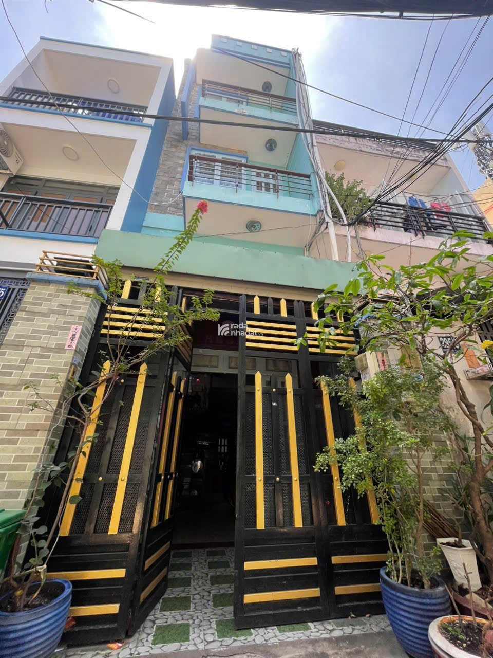  BÁN NHÀ LẠC LONG QUÂN Q11 - 4 TẦNG - SÂN THƯỢNG - GIÁ CHỈ 8.5 TỶ