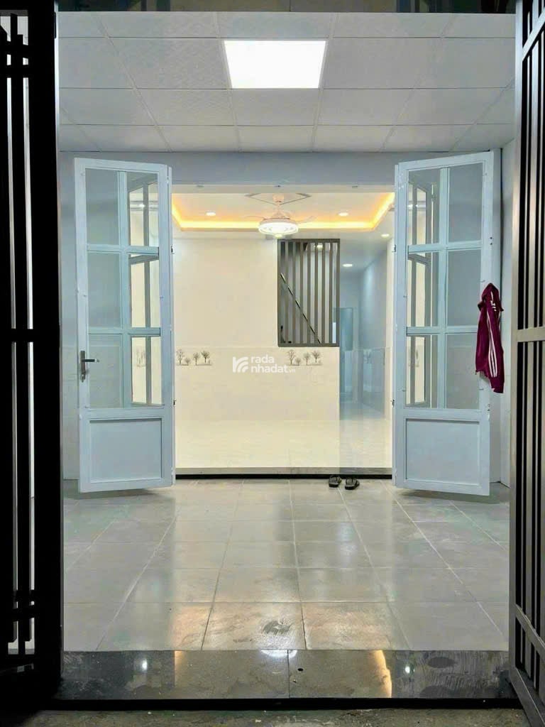 MẶT TIỀN CXPLA NGAY CÔNG AN P.12,QUẬN 6 CŨ (80m2 - 4m x 20m x 2T) 10,2 TỶ TL