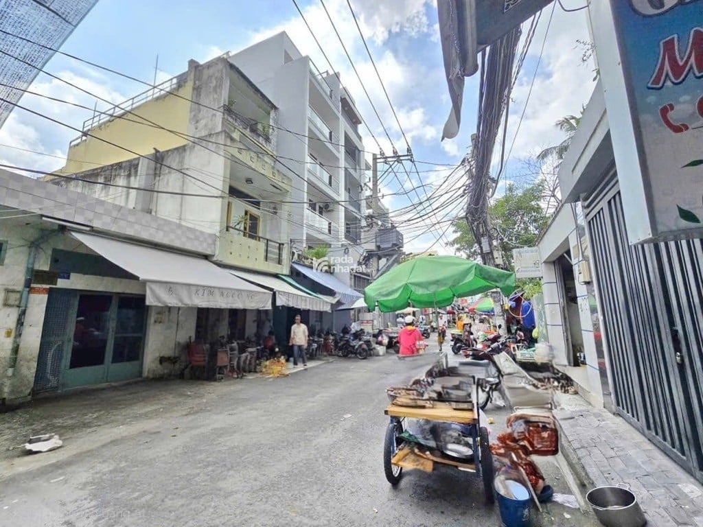 LÔ ĐẤT XÂY 7 TẦNG - XÂY ĐƯỢC HẦM - HẺM 12M- TRẦN XUÂN SOẠN-Q.7-DT: 10.3*18M- 20 TỶ 5