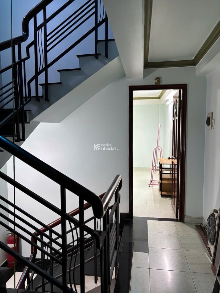 CHDV CMT8, QUẬN 3 - KHAI THÁC TỐI ĐA 70 TR/THÁNG - 14 PHÒNG, 12WC - 5 TẦNG - 76M2 (5x15)