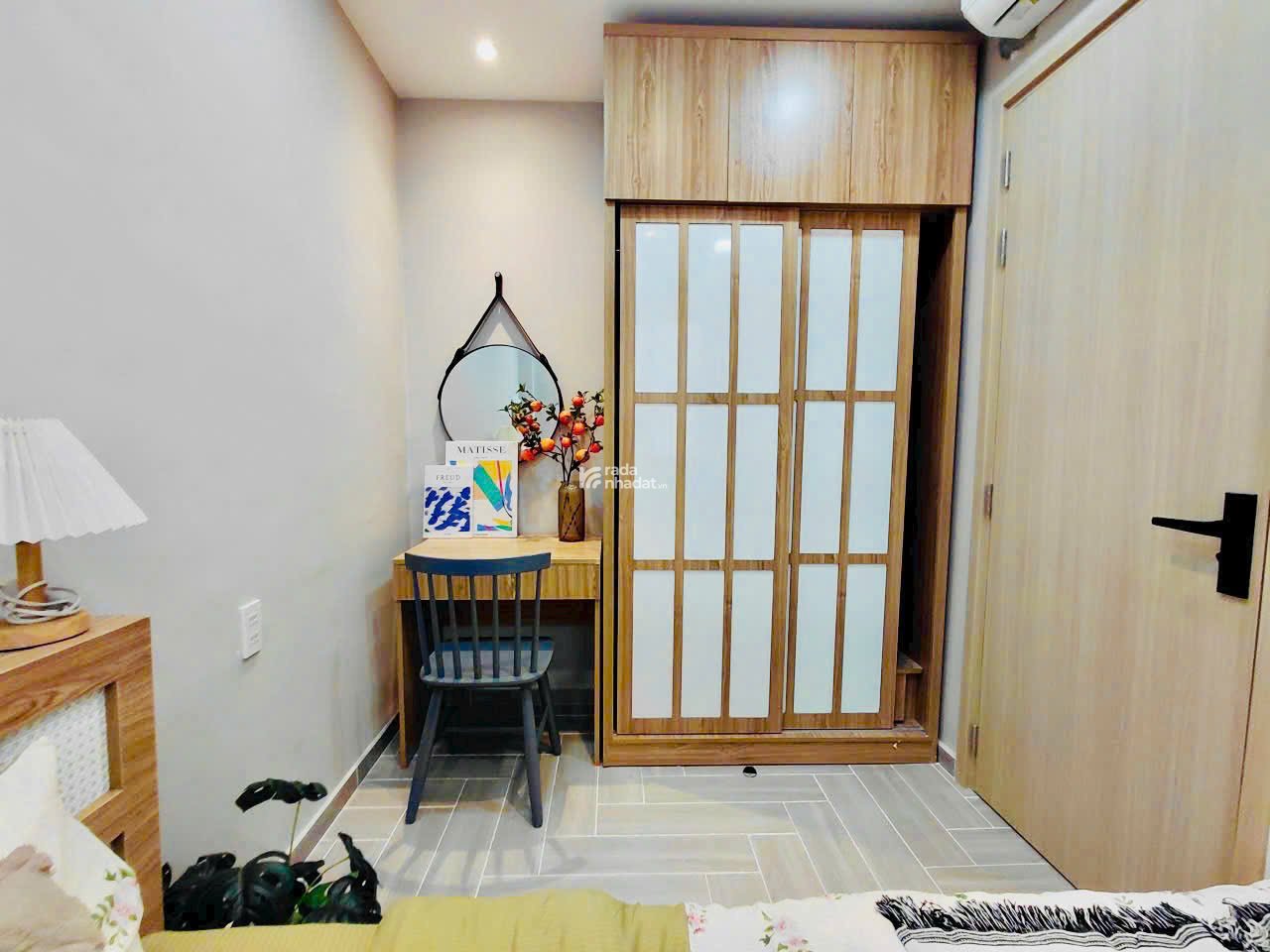 Nhà 5.8x17.5m 4 lầu MT Trần Thiện Chánh Q10 - hợp đồng thuê 60 triệu - giá 35 tỷ TL