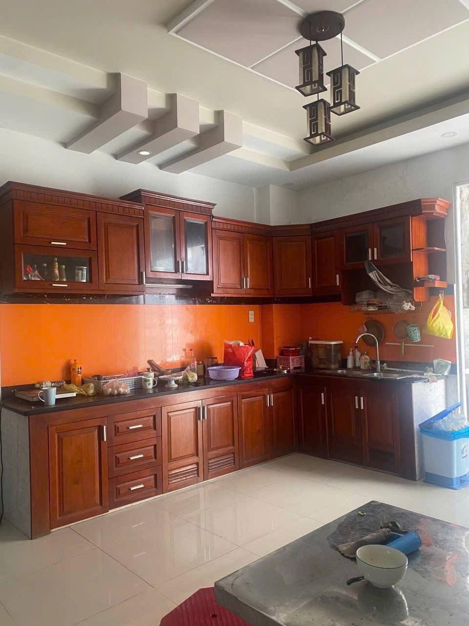 Bán NHÀ YÊN THẾ 41m2 3tỷ250tr P2 TÂN BÌNH