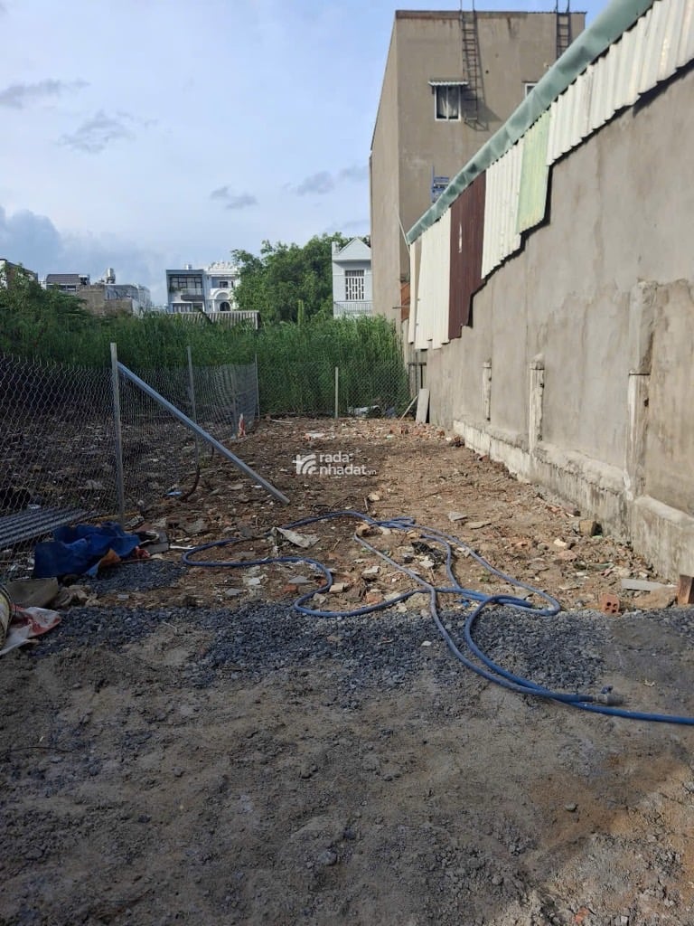 BÁN ĐẤT ĐẸP 72M2 (4*18), ĐƯỜNG ÔTÔ HUỲNH TẤN PHÁT THỊ TRẤN, XÂY DỰNG TỰ DO, 4 TẦNG, 3.9 TY