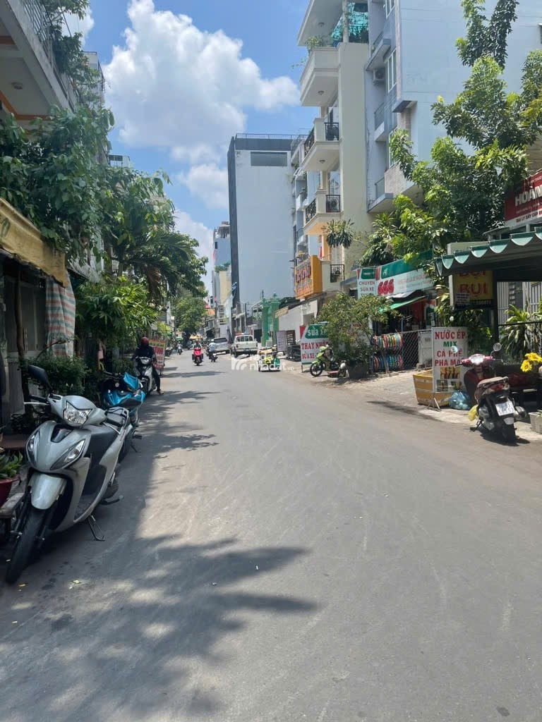 CHDV bình dân đường 284 LÝ THƯỜNG KIỆT Q.10 ngang 5 dài 25 nguồn thu gần 500tr/năm 