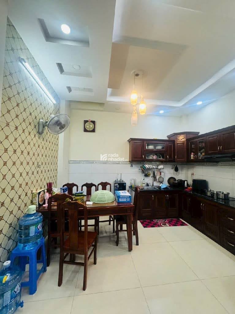 Bán nhà Gò Vấp, Hẻm xe hơi sát mặt tiền Phạm Văn Chiêu, Nhà 4 lầu đẹp ở ngay, Chỉ 6.5 tỷ TL