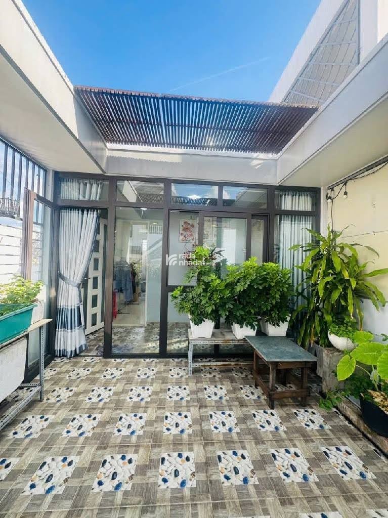 Bán nhà Gò Vấp, Hẻm xe hơi sát mặt tiền Phạm Văn Chiêu, Nhà 4 lầu đẹp ở ngay, Chỉ 6.5 tỷ TL