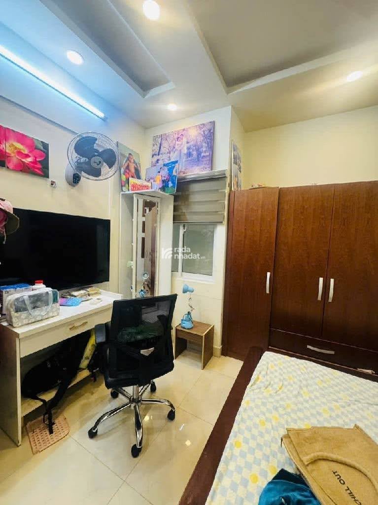 Bán nhà Gò Vấp, Hẻm xe hơi sát mặt tiền Phạm Văn Chiêu, Nhà 4 lầu đẹp ở ngay, Chỉ 6.5 tỷ TL