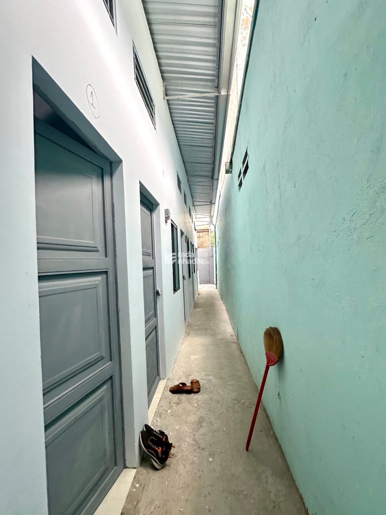 HẺM NHỰA 6m SÁT MẶT TIỀN ĐƯỜNG, GẦN GIGAMAL DÒNG TIỀN 22tr/th, 5,3X25 CHỈ 6,8 TỶ.