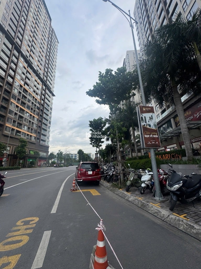 BÁN CHUNG CƯ AKIRA9 77 VÕ VĂN KIỆT 99M2 6.X TỶ NỘI THẤT CAO CẤP BÌNH TÂN