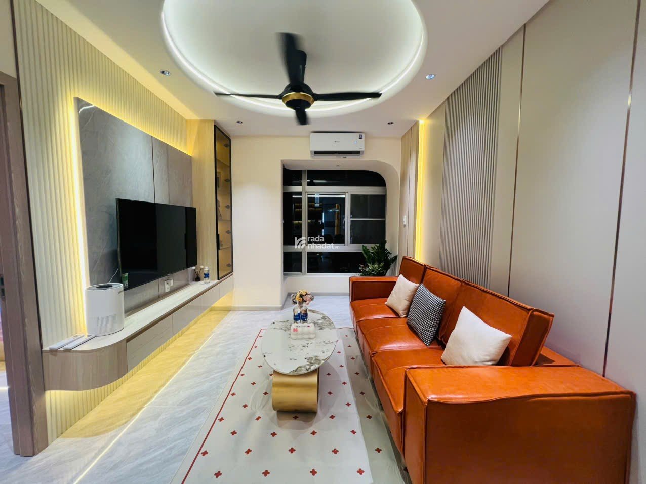 Bán nhanh căn hộ Sky garden 2, PMH, Q7, 81m2, tk 3PN nhà mới đẹp, giá chỉ 5,7 tỷ 