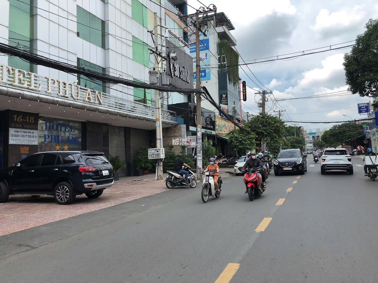 Bán CHDV hẻm 12m Lê Đức Thọ 6 tầng có hầm ngang 7m 126m2 30PN TN 170tr ngay chợ 40 tỷ.