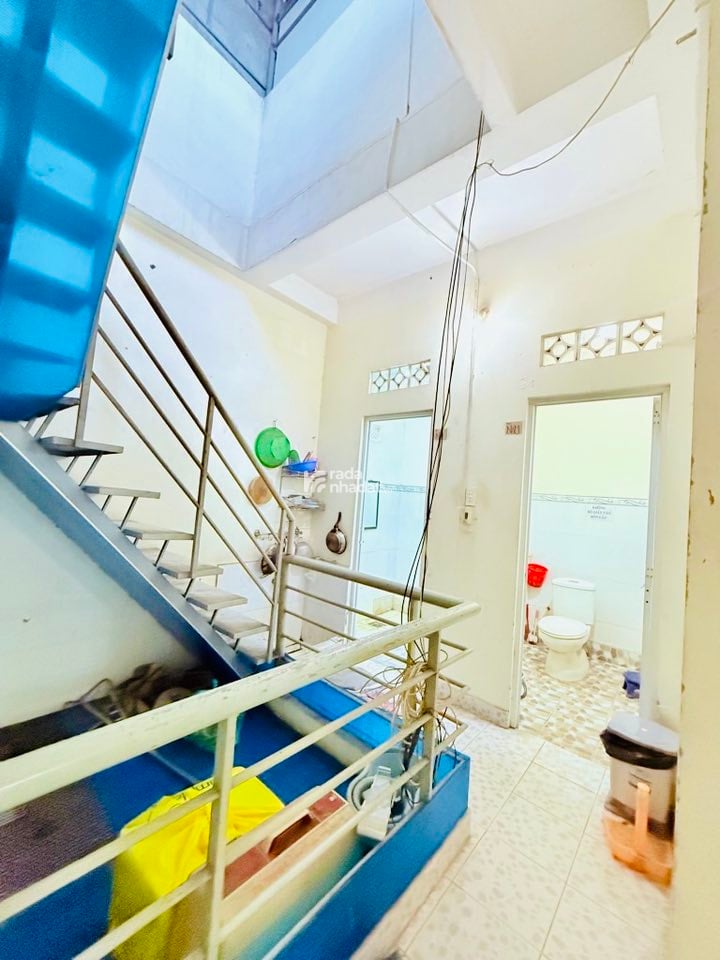 BÁN NHÀ NGAY CỤM ĐH CÔNG THƯƠNG  HXH TRÁNH THÔNG  3 TẦNG ĐẸP  7PN  88M NGANG 5 NỞ HẬU GIÁ 10 TỶ