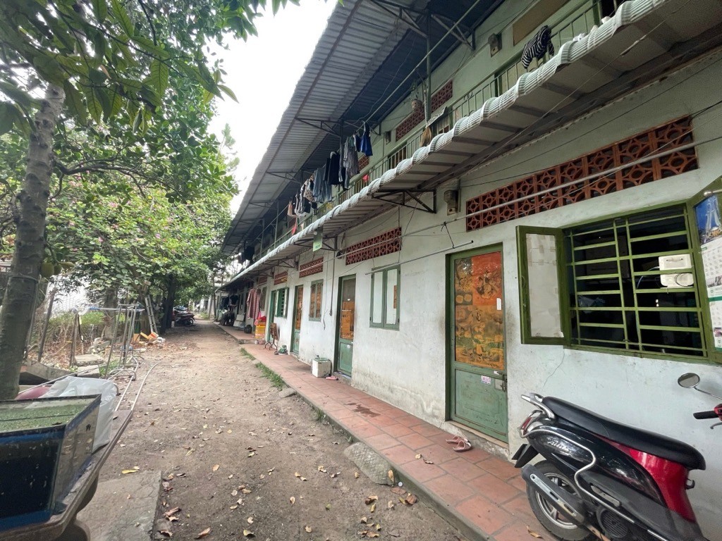 MẶT TIỀN QL1A ĐỐI DIỆN ĐẠI HỌC NÔNG LÂM VỊ TRÍ VÀNG XÂY CHDV, S1040m2 CHỈ 45 TỶ.