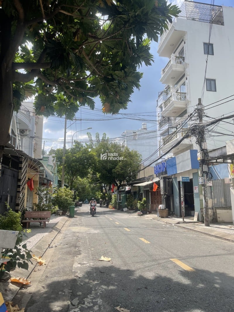 Bán nhà mặt tiền khu họ Lê-ngang 6.4m-5PN-sổ vuông-giá tốt