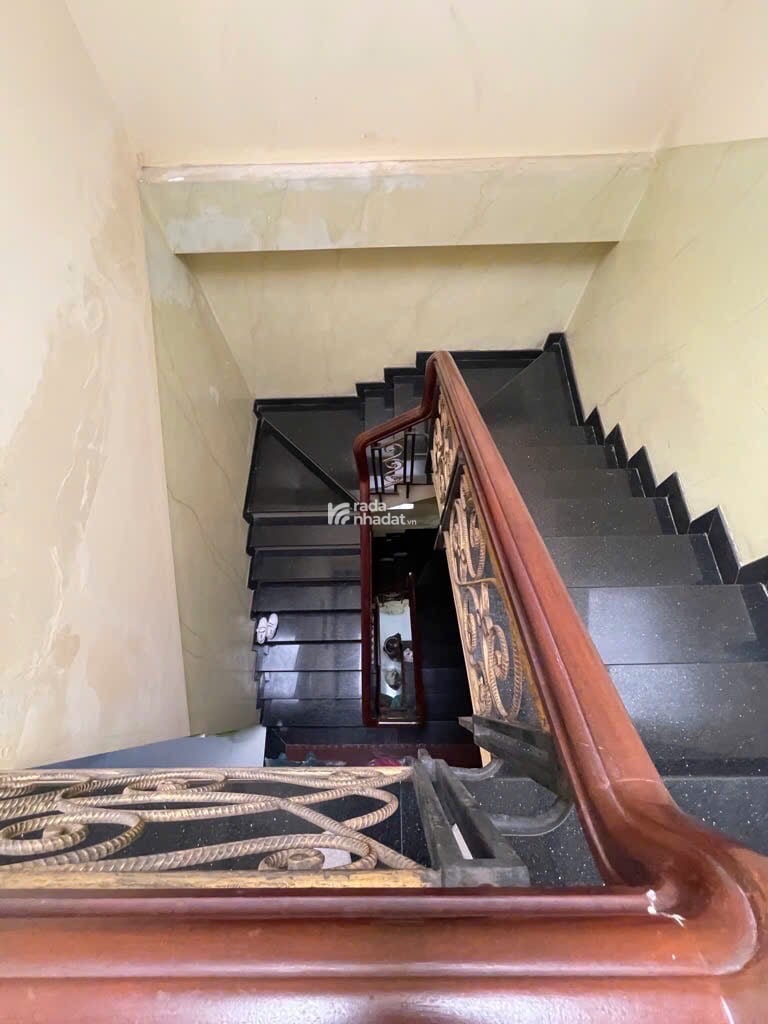 Vị Trí KD Chợ 26 Tháng 3 Nhà 3Tầng BTCT 109m2 (4x27m) Đường 8m Thông Sang Aoen Celadon Tân Phú