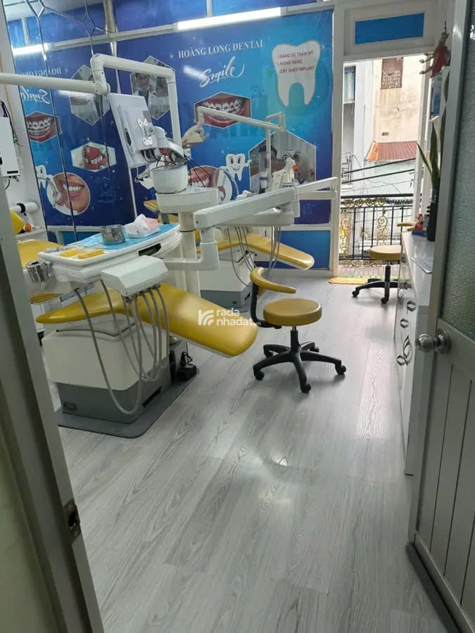 Hẻm 8m kế bên chung cư Bàu Cát, 120m2, 3 tầng, 6PN, nhà đẹp, chỉ 14.3 tỷ