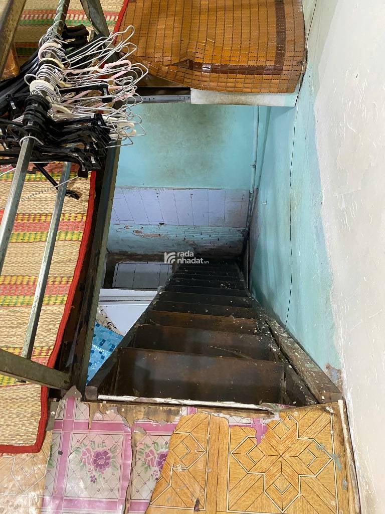 SÁT MẶT TIỀN BÙI THẾ MỸ, TÂN BÌNH, 32M2 CÓ KC Ở NGAY. GIẢM 350TR CHỈ CÒN 3.5T TL 