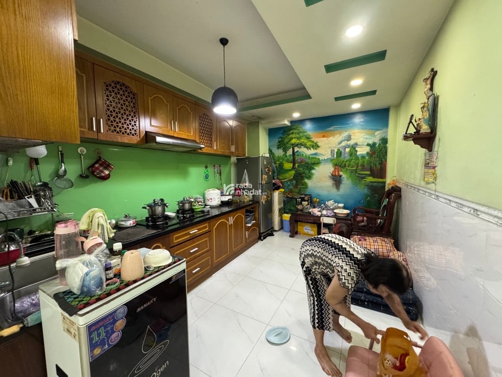 GẦN MT TRẦN KẾ XƯƠNG, PHÚ NHUẬN, 50M2 TIỆN CẢI TẠO MỚI. GIẢM 350TR CHỈ 7.3T 