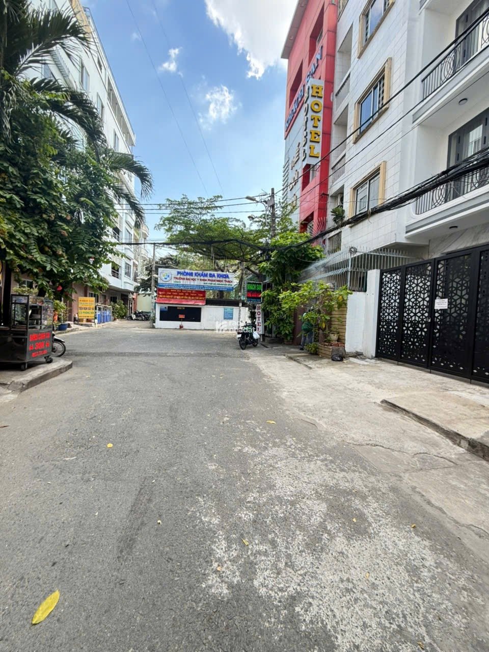 BÁN NHÀ TÔ HIẾN THÀNH, Q10 - DT: 3.63 x 26m - HĐT 23tr/tháng - GIÁ 13.5 TL