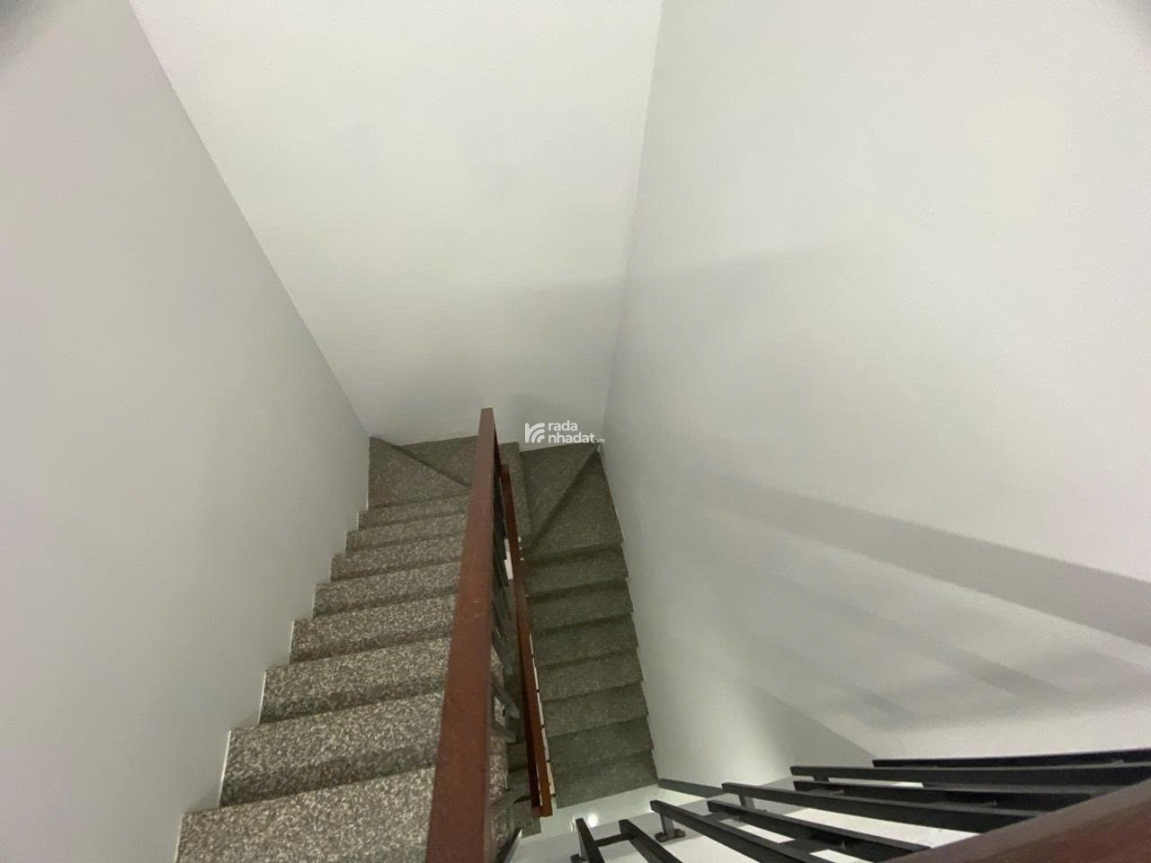 BÁN NHÀ TÔ HIẾN THÀNH, Q10 - DT: 3.63 x 26m - HĐT 23tr/tháng - GIÁ 13.5 TL