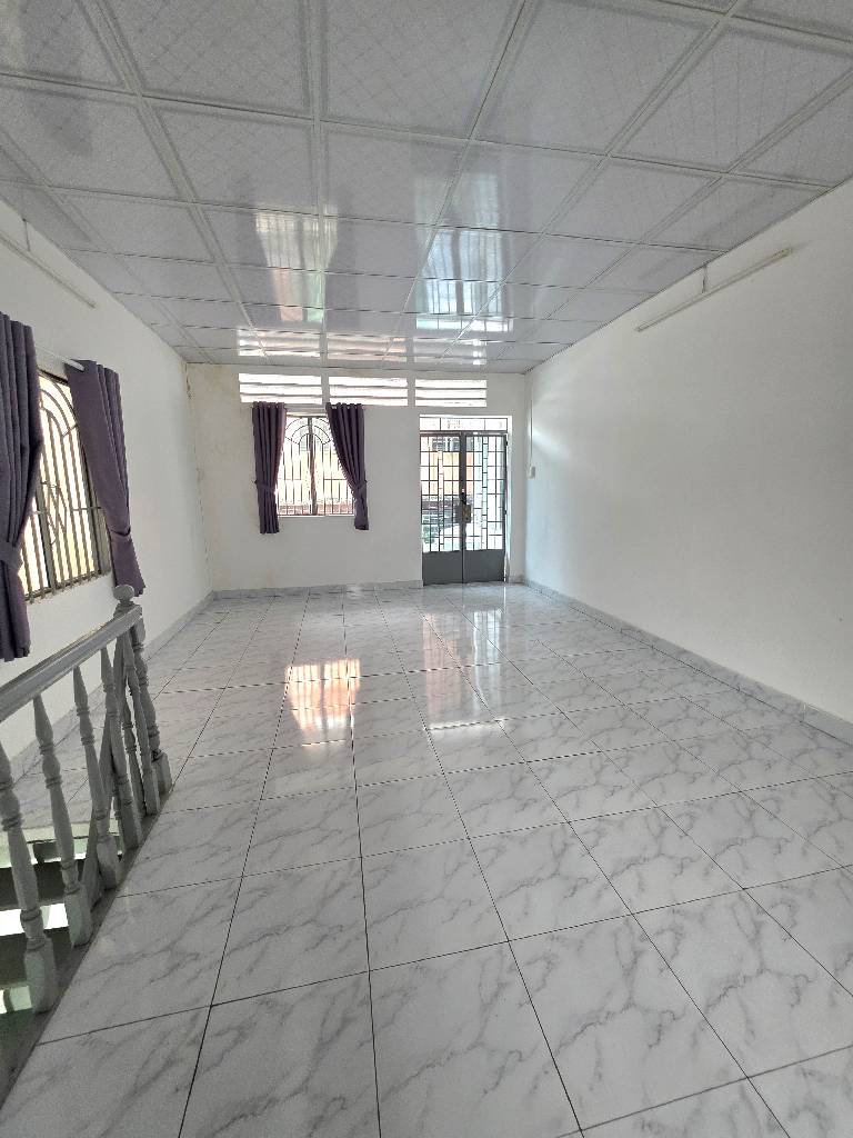 TÂN PHÚ - LŨY BÁN BÍCH - HẺM OTO ĐỖ CỬA - 82M2 