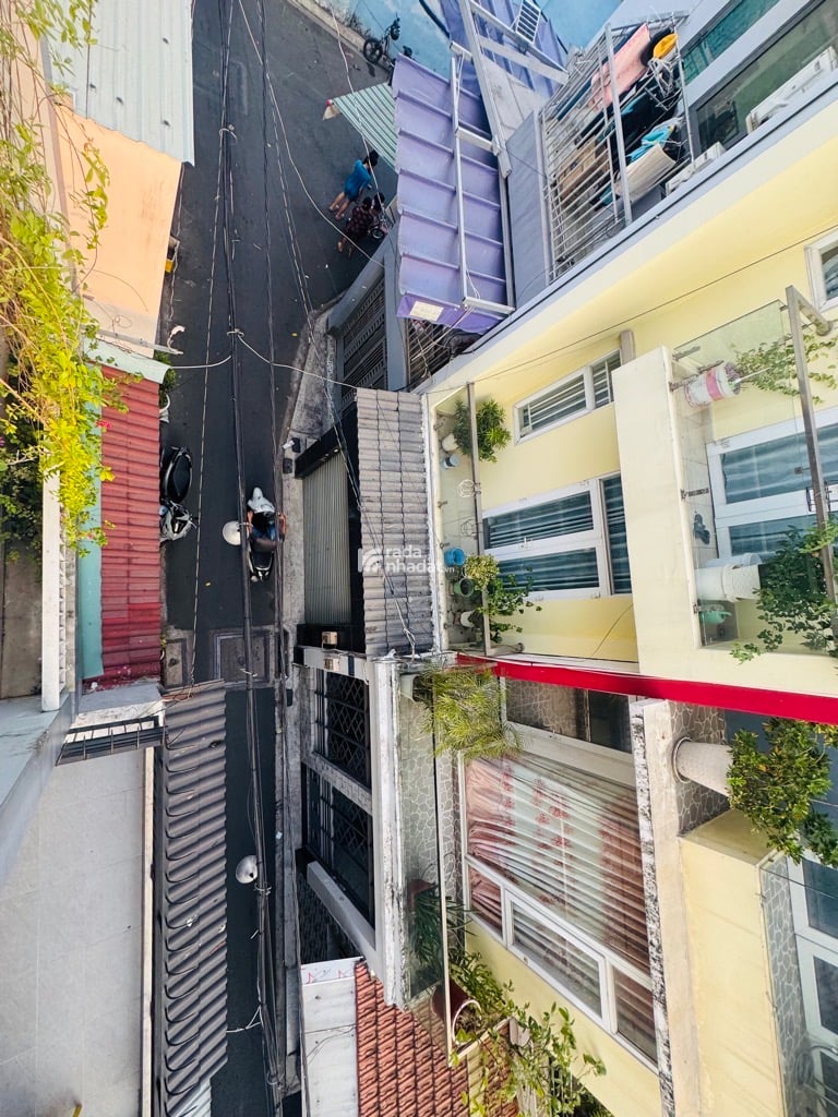 Nhà Đẹp 4 Tầng Luỹ Bán Bích Hẻm Xe Hơi Thông Sát Mặt Tiền - 47M2 - N4x12 - Chỉ 6,5T