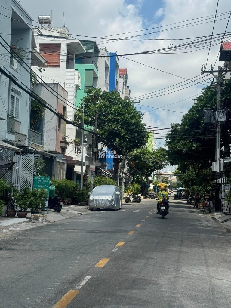 NHÀ BÁN MT KHU PHÚ THỌ HÒA-66m2-4 TẦNG HC ĐỦ-ĐƯỜNG NHỰA 8M-CHỈ 8,3 TỶ TL