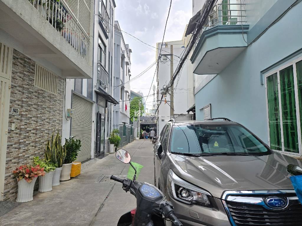 CỰC RẺ, HXH BÙI THỊ XUÂN, TÂN BÌNH, 30M2 MỚI VÀO Ở NGAY. GIẢM 3.5T CHỈ CÒN 3.7T TL 