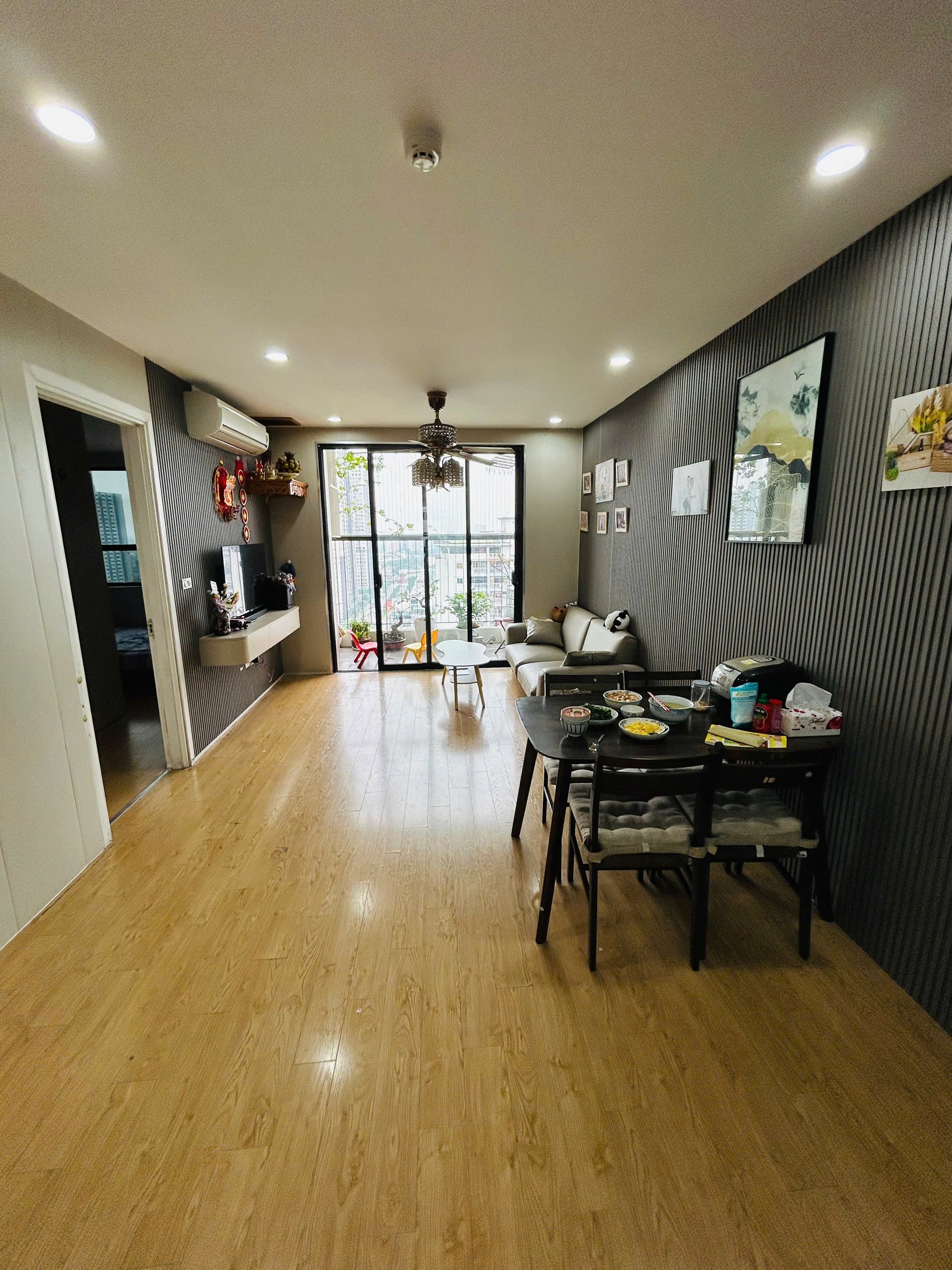 BÁN CĂN HỘ 2N2WC ĐẸP LỤC BÌNH DỰ ÁN FIVE STAR 