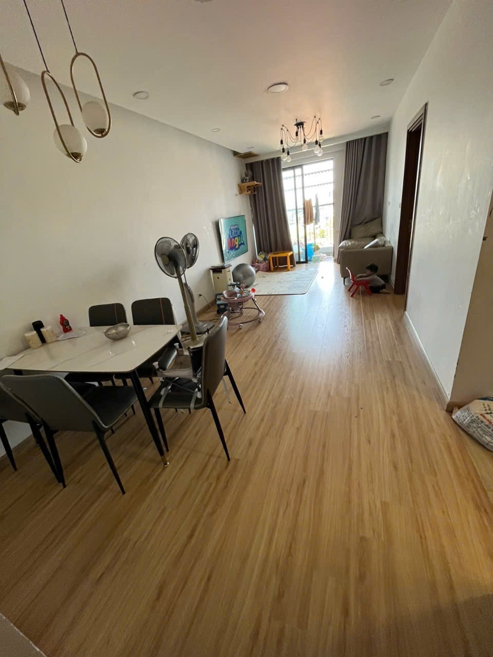 BÁN CĂN HỘ 2N2WC ĐẸP LỤC BÌNH DỰ ÁN FIVE STAR 