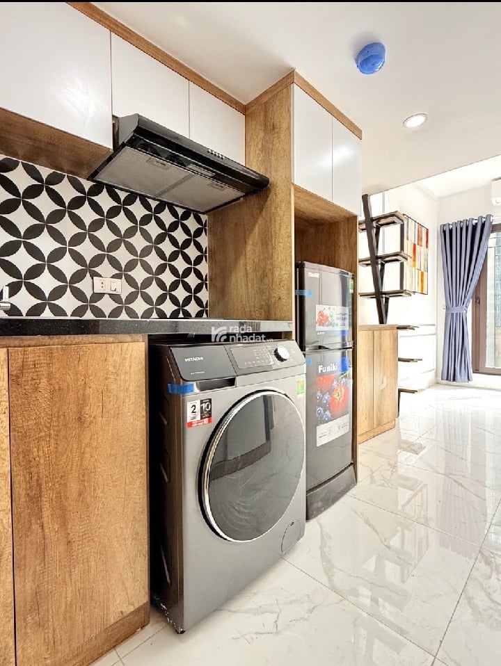 10M Ô TÔ DÒNG TIỀN ĐỈNH ĐI VÀO-QUẬN ĐỐNG ĐA - CCMN- 18 PHÒNG - THANG MÁY  -67M2- GIÁ HƠN 10 TỶ 
