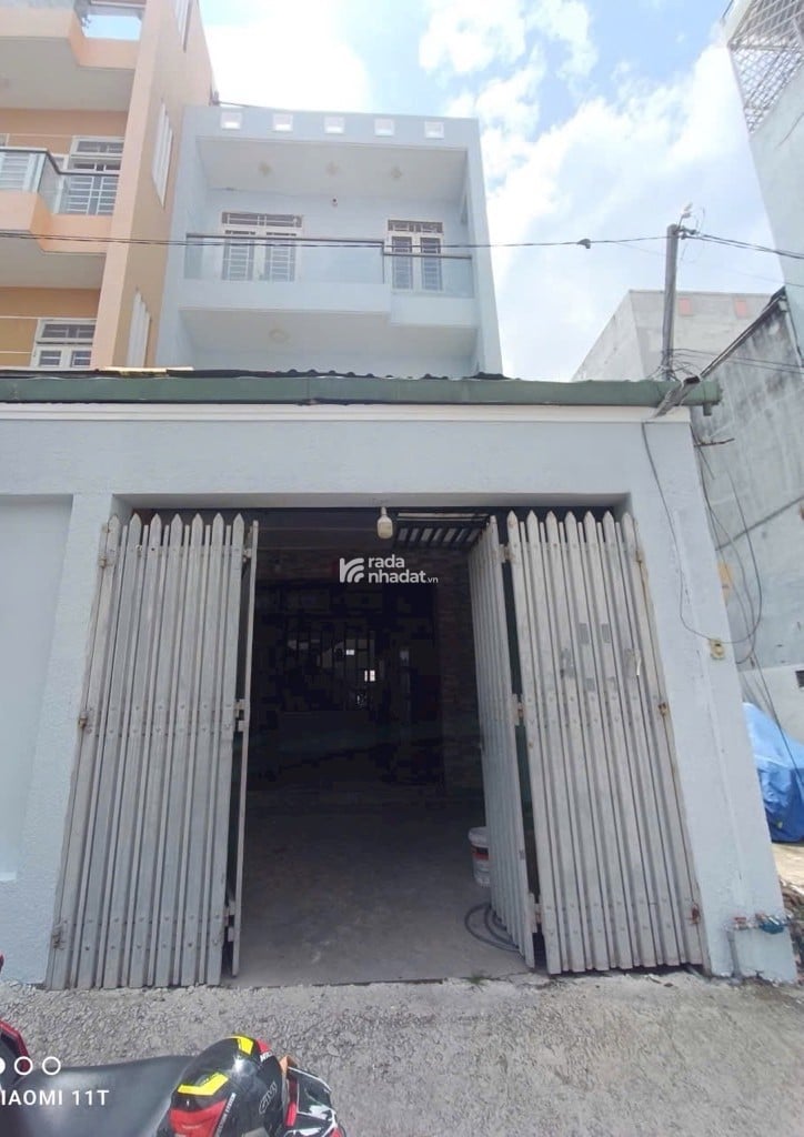 NHÀ ĐẸP Ở NGAY 4 TẦNG HẺM XE HƠI TRÁNH NHAU SÁT MT KHA VẠN CÂN 5X16 CHỈ 7,38 TỶ.