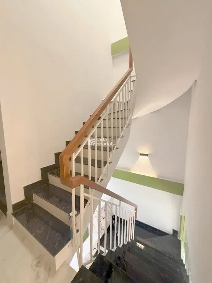 Nhà hẻm 10m đường Tân Thắng, 60m2, 3 tầng, ởKD tốt, chỉ 7.5 tỷ TL