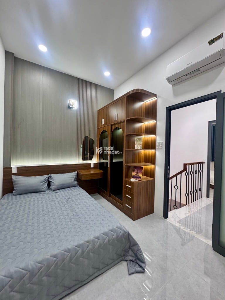 SIÊU PHẨM 2 TẦNG TÂN BÌNH -  GẦN NHÀ GA T3 - 32M2 - 2 PN - FULL NỘI THẤT 