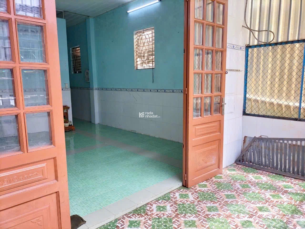 Bán nhanh nhà C4 hẻm Đình Phong Phú Q9 giá cực rẻ