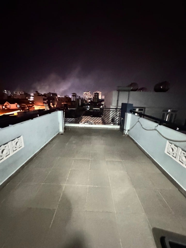 NHÀ 5 TẦNG TÂN BÌNH - 50M2 - 5PN - GẦN CHỢ & GA T3 - SỔ VUÔNG HOÀN CÔNG ĐỦ