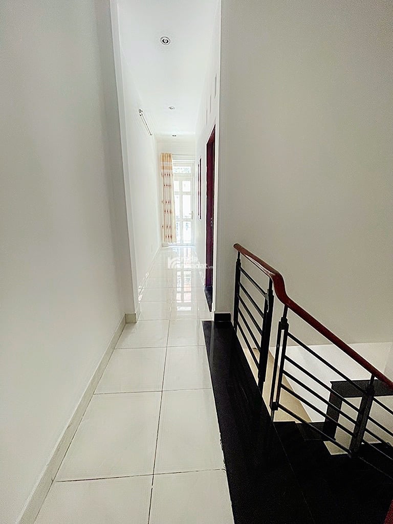 Bán nhà gần lê văn qưới bình hưng hoà a