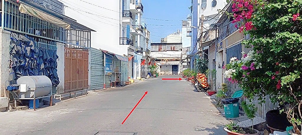 Bán nhà gần lê văn qưới bình hưng hoà a
