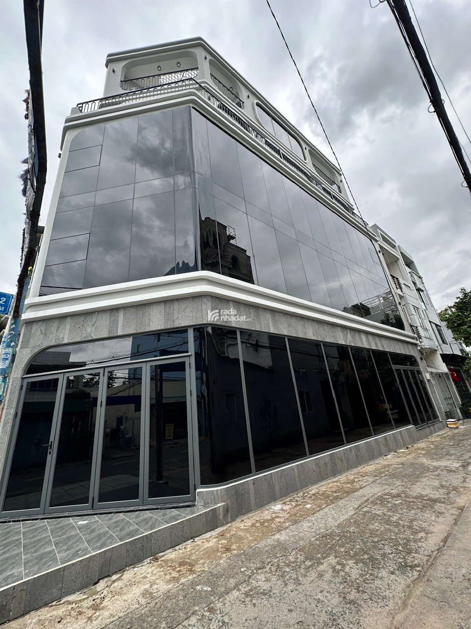 VILLA  MỚI 5 TẦNG , DƯƠNG VĂN DƯƠNG , Q. TÂN PHÚ .4x 16M GIÁ 15,8 TỶ TL